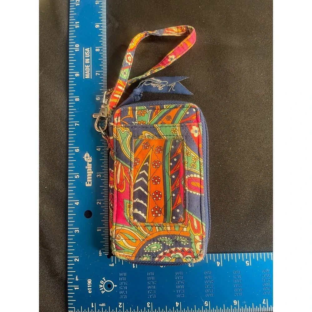 Vera Bradley Paisley Quilted Zip Around Wristlet Wallet ID‎ Window Multicolor